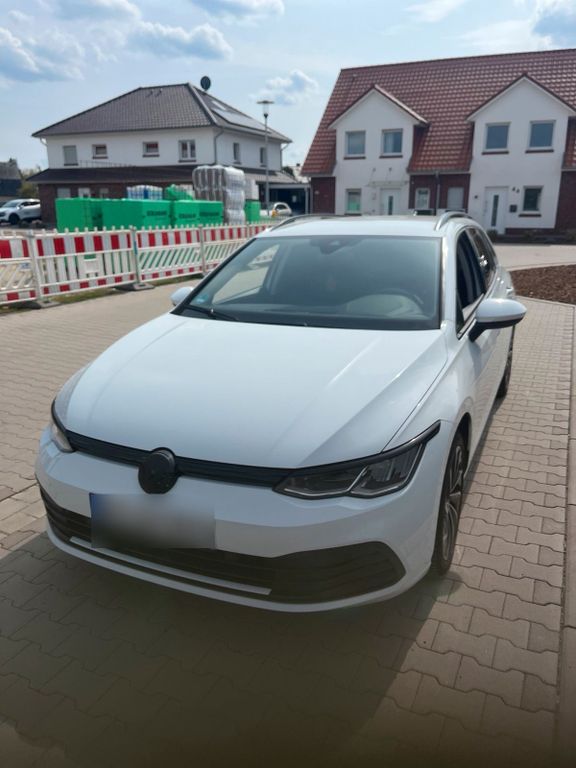 Image of Volkswagen Golf