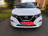 Nissan Qashqai 1.3 DIG-T AHK Pano Tekna+