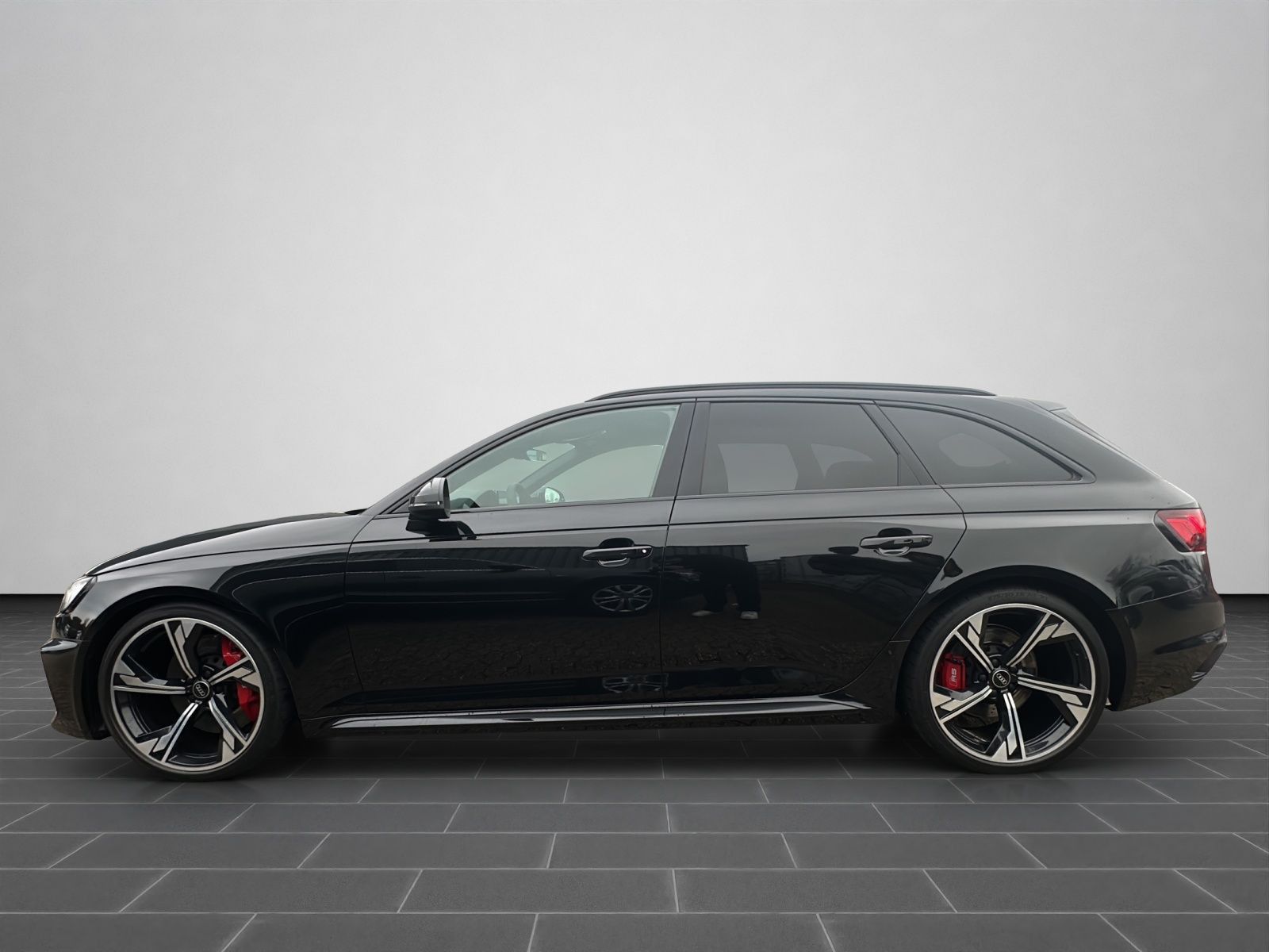 Audi RS4 - Bild 7