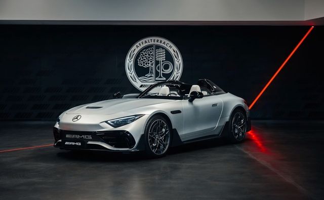 Mercedes-Benz AMG PureSpeed STOCK/*1 of 250*/CARBON