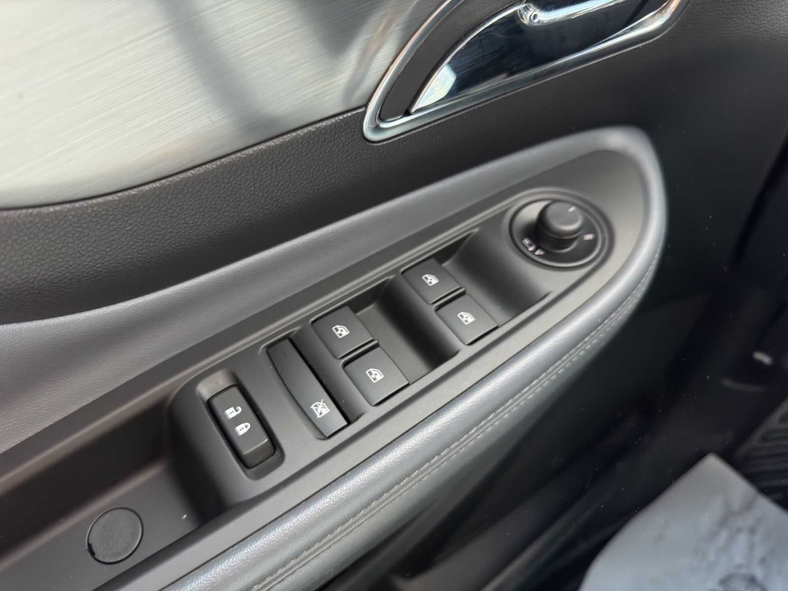 Fahrzeugabbildung Opel Mokka Innovation ecoFlex/I.Hd/Kam./Navi./LED/Xen