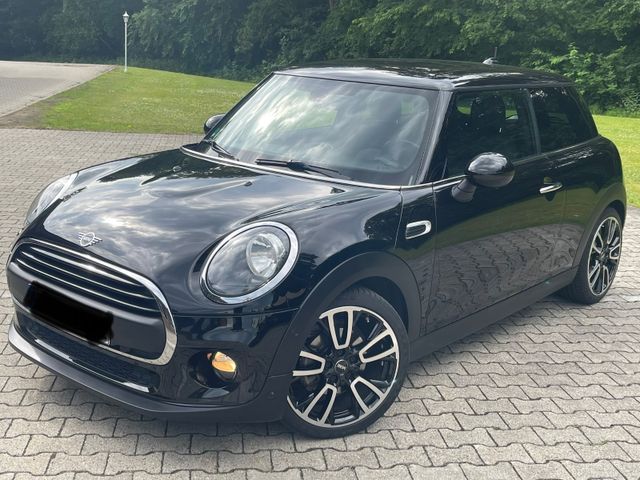 MINI One Blackyard | Navi+CarPlay+PDC | HU 04/2028