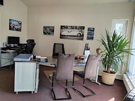 showroom-image-top
