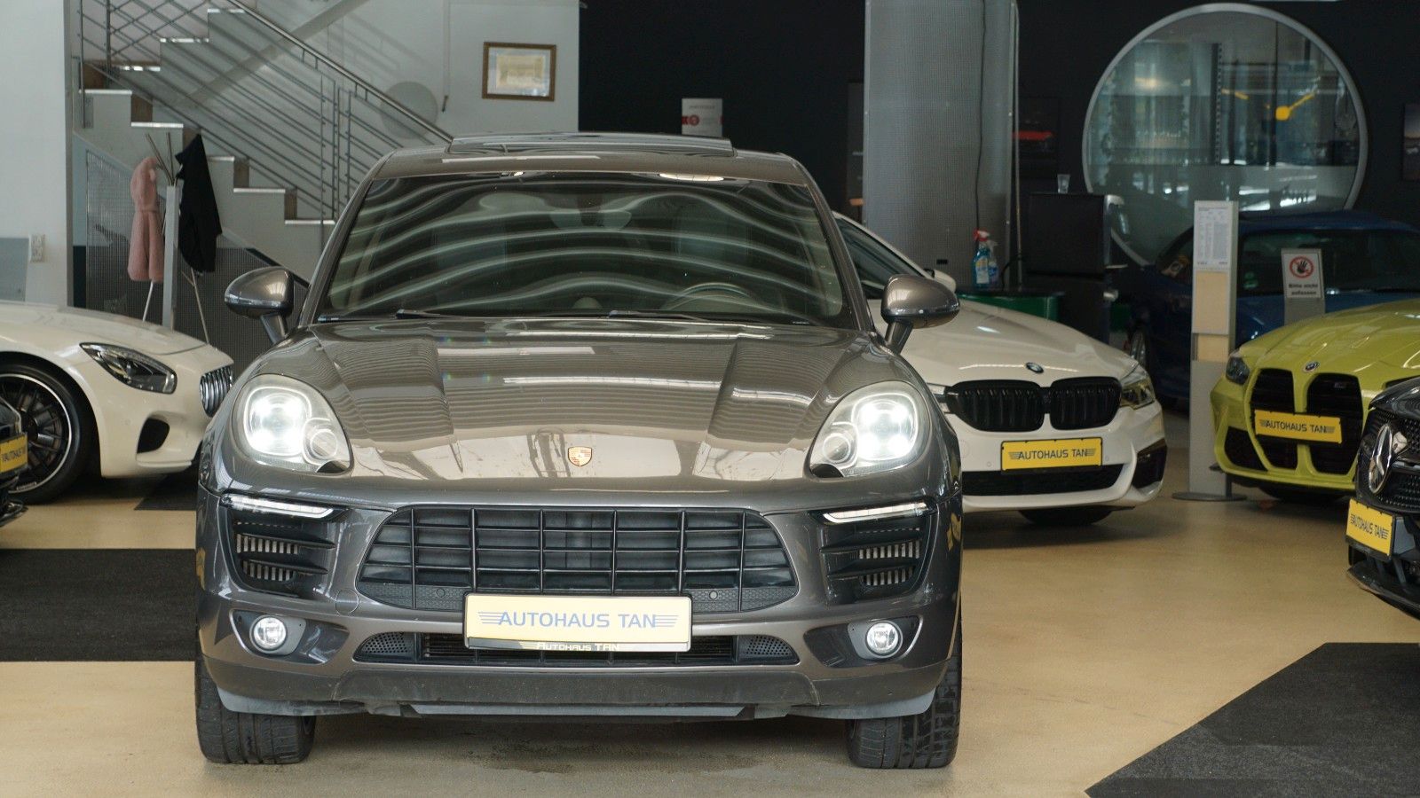 Fahrzeugabbildung Porsche Macan S *SITZBELÜFTUNG*PANORAMADACH*
