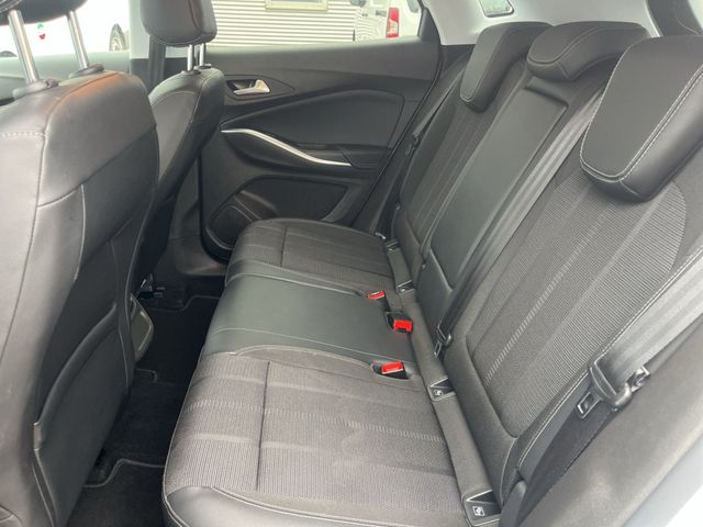 Opel GRANDLAND GS 5-TÜRER 1.2 DIRECT INJECTION TURBO