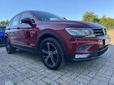 Volkswagen Tiguan Comfortline BMT/Start-Stopp 4Motion - Volkswagen Tiguan: Rot
