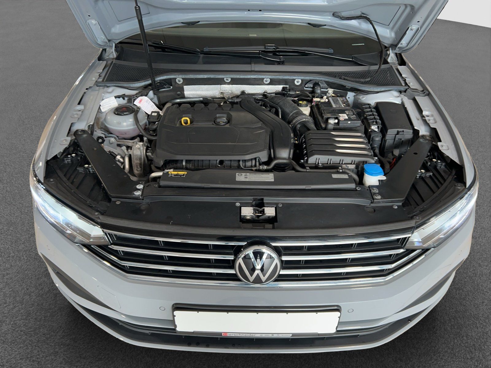 Volkswagen Passat Variant - Bild 24