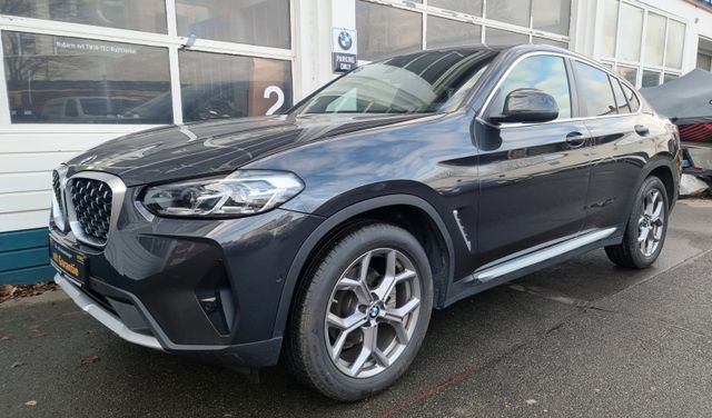 BMW X4 xDrive30i AT xLine Vollausst FACELIFT LCI