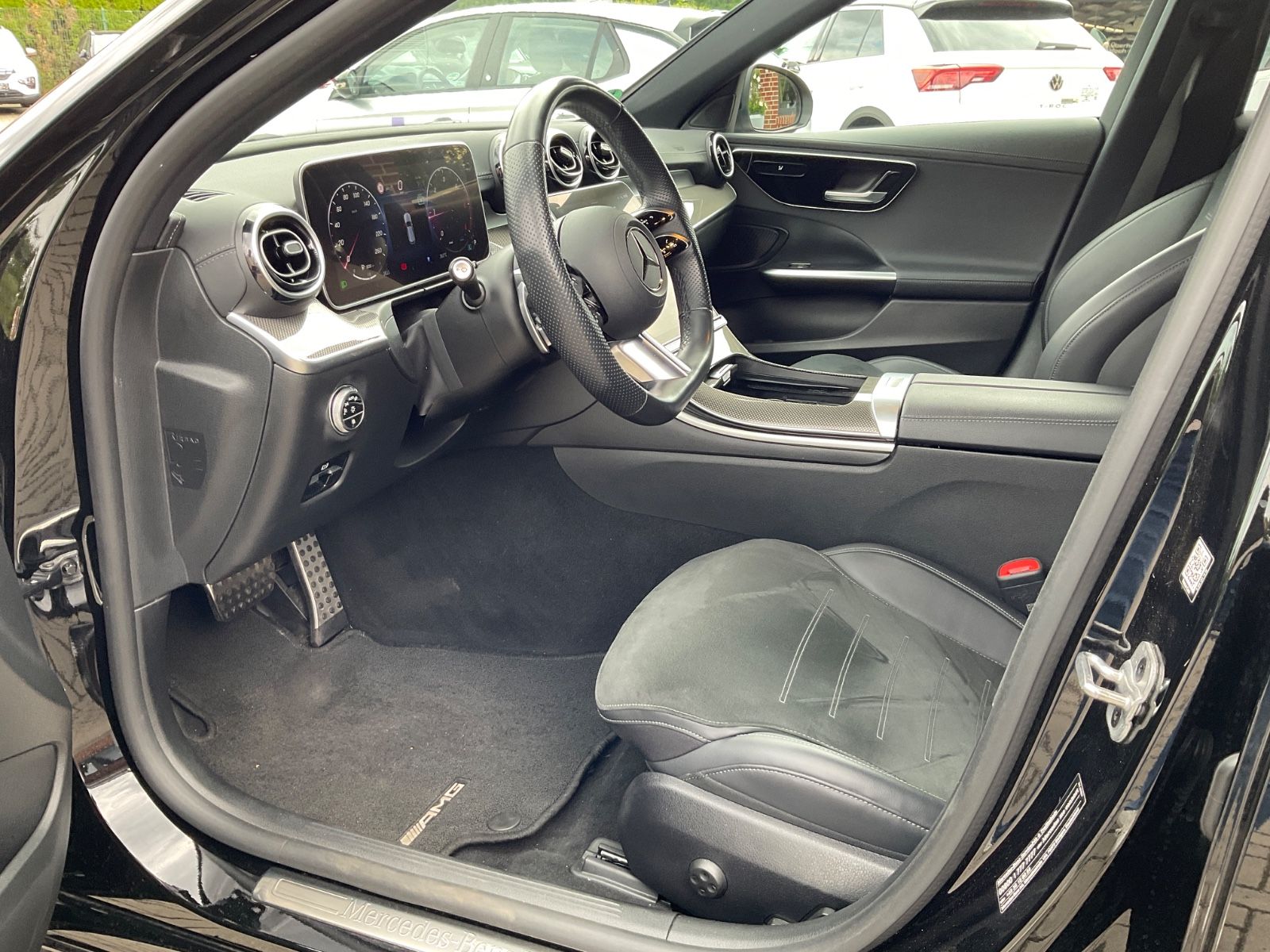 Fahrzeugabbildung Mercedes-Benz C 220 d T AMG Autom.,Navi,LED,Kamera,Carp,AHK