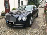 Bentley Flying Spur 6.0 W12 Autom. - - blaue Bentley Flying Spur