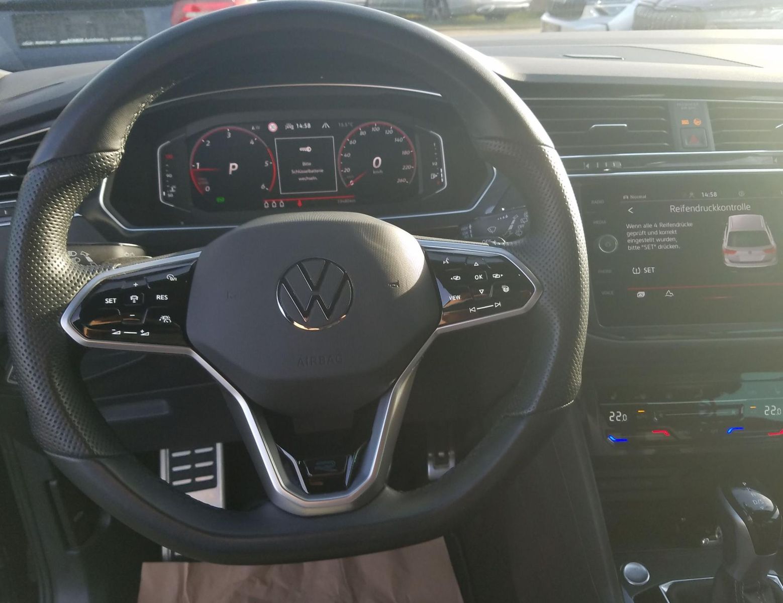 Volkswagen Tiguan 2.0 TDI, 4 Motion, R-Line*AHK*NAVI*MAT... foto 11