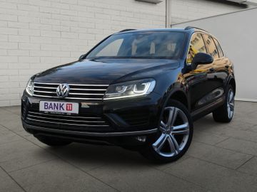 Volkswagen Touareg - 1