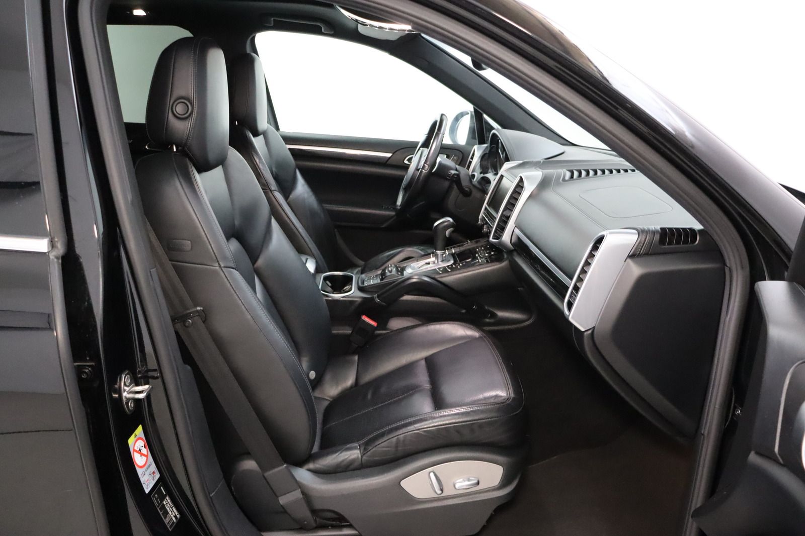 Fahrzeugabbildung Porsche Cayenne S 4.8l V8