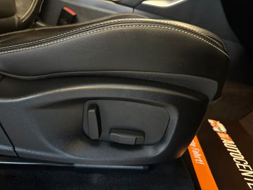 Jaguar E-PACE *R-Dynamic*S AWD*Kamera*Leder*