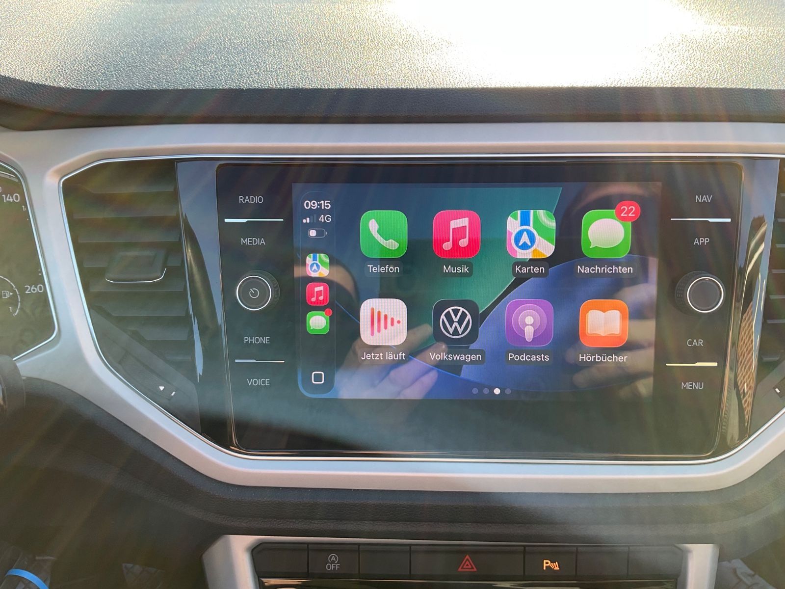 Fahrzeugabbildung Volkswagen T-Roc Cabriolet 1.5 TSI Style,AHK,GJR,ACC