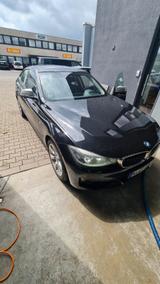 BMW 335i, 3 Vorbesitzer - BMW 335 in Köln