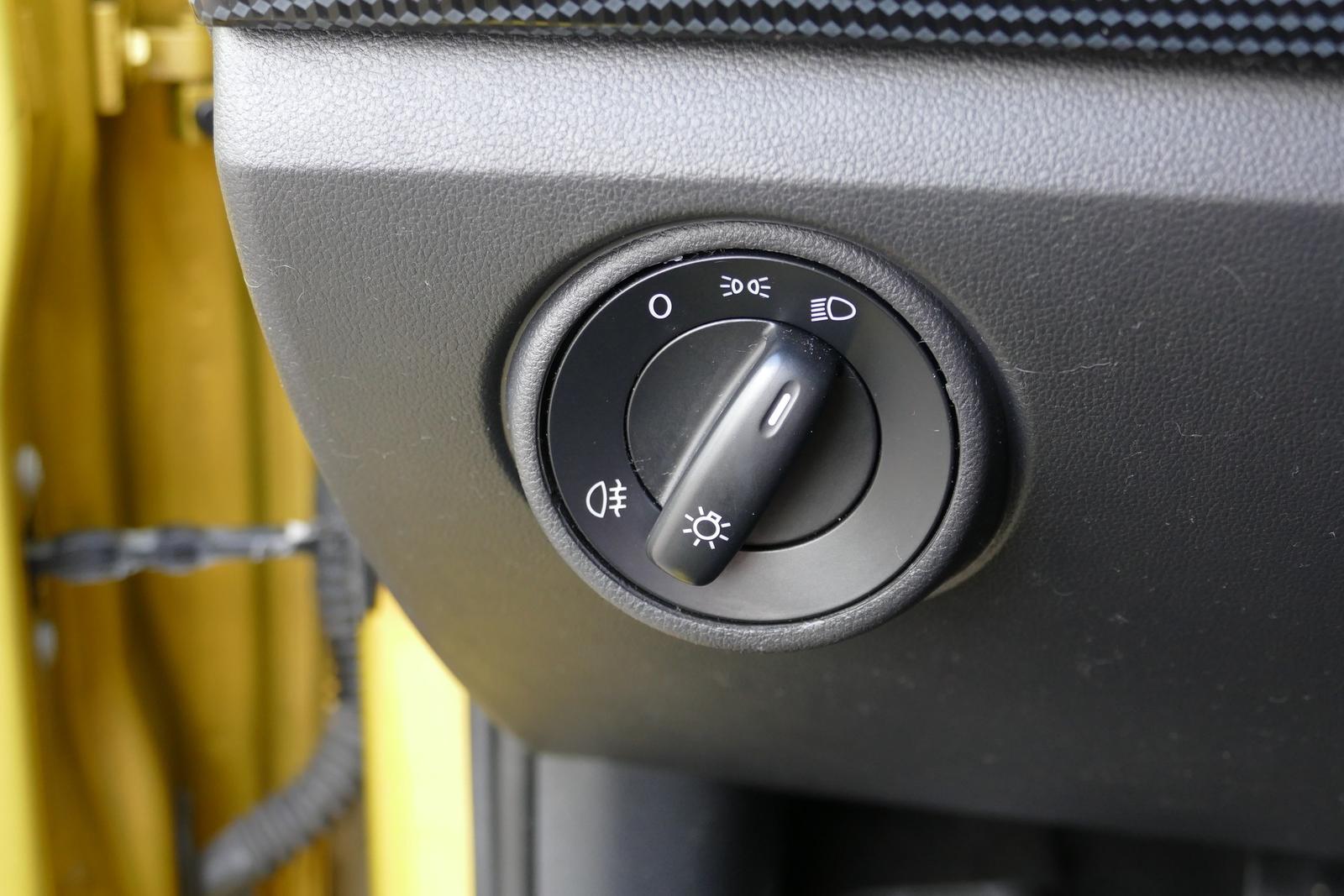 Volkswagen Up 1.0 Basis Klima Bluetooth USB AUX, миниатюра 15
