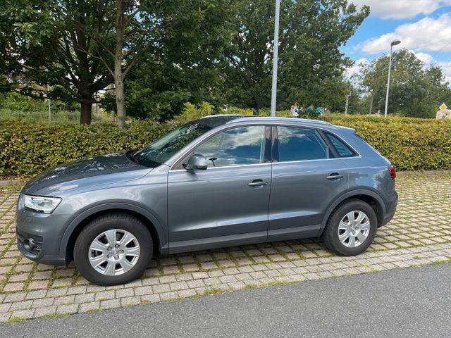 Audi Q3 1,4 TFSI Autom. S-tronic Keyless/C...