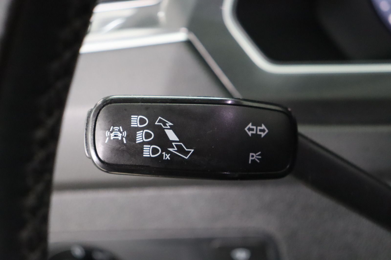 Fahrzeugabbildung Volkswagen Tiguan 2.0 TDI 4Motion * Memory * Leder * Pano H