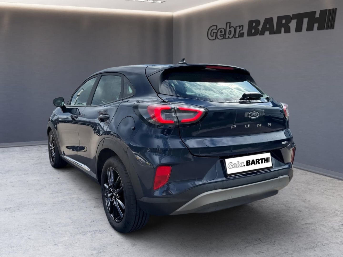 Fahrzeugabbildung Ford Puma Titanium, Winterpaket, schwarze Alus,Navi,N