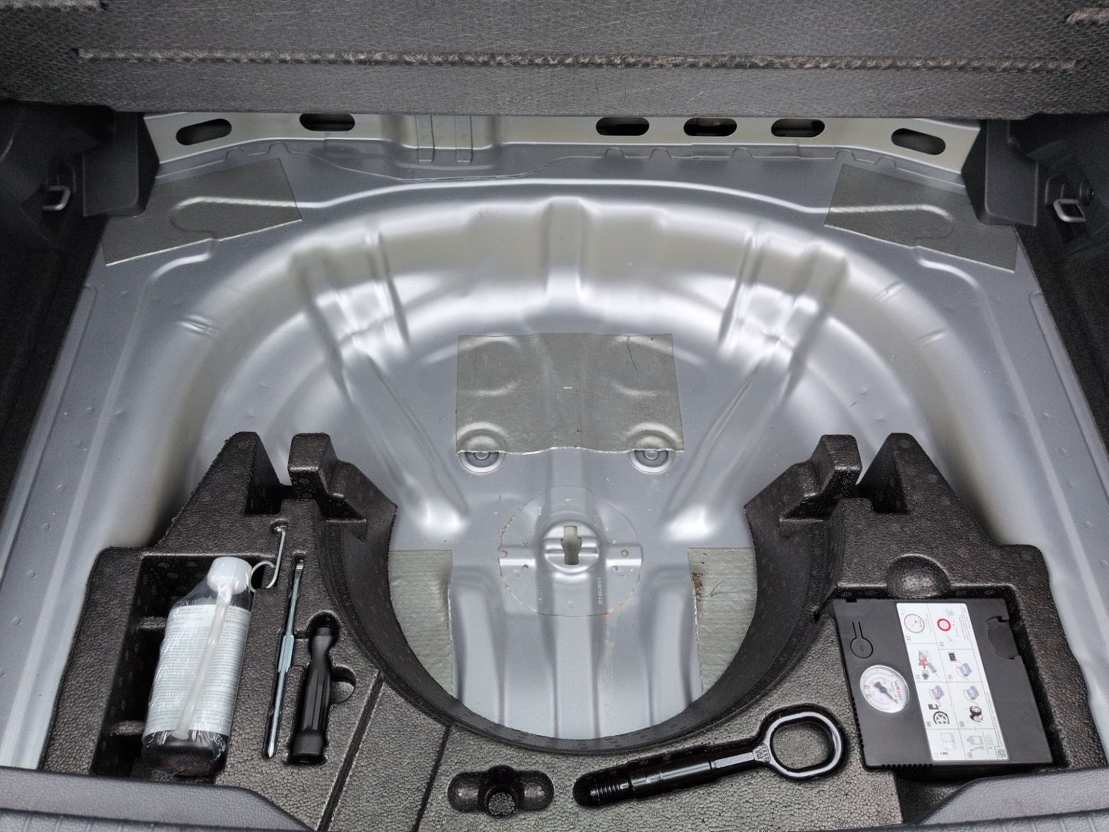 T-Roc 1.5 TSI DSG Life LED+NAVI+PARK-ASSIST