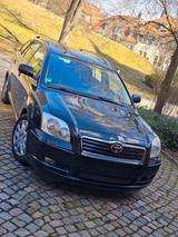 Toyota 1. Hd, 8fach bereift, Avensis Combi Sol 1.8 Sol