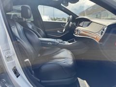 MERCEDES-BENZ S 63 AMG 4Matic L /Swarovski/Chauffeur-Paket/TV