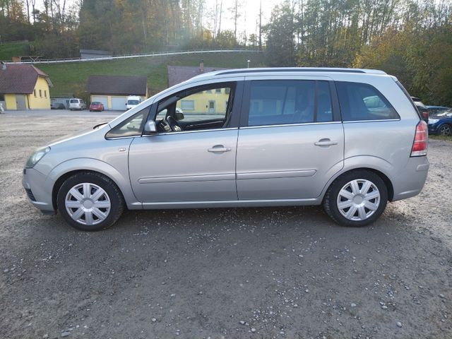 Opel Zafira B Cosmo+AUTOMATIK+PANO+SHZ+PDC+T.LEDER