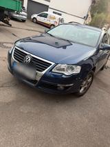 Volkswagen VW Passat zu verkaufen - Volkswagen Passat aus 2010: Kombi