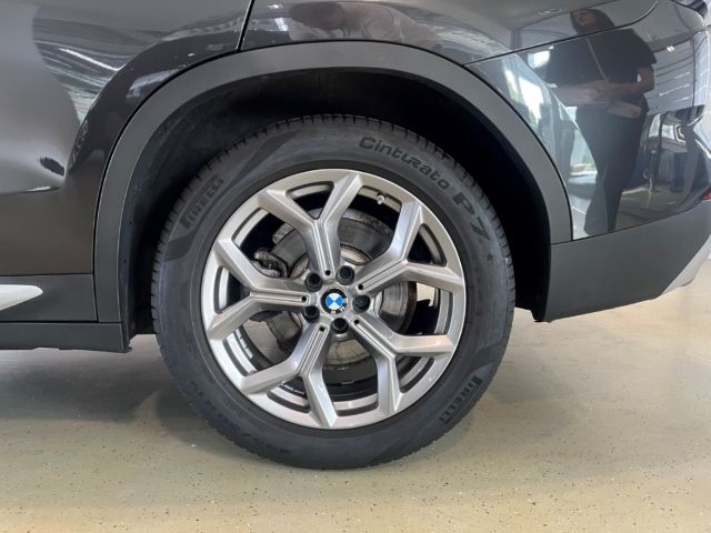 BMW X3 xDrive 20d PANO 360 ACC H&K Sitzklima Navi Le foto 23