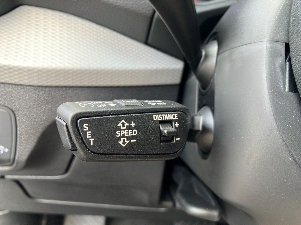 Fahrzeugabbildung Audi Q2 35 1.5 TFSI S line *MATRIX-LED*KAMERA*ACC*