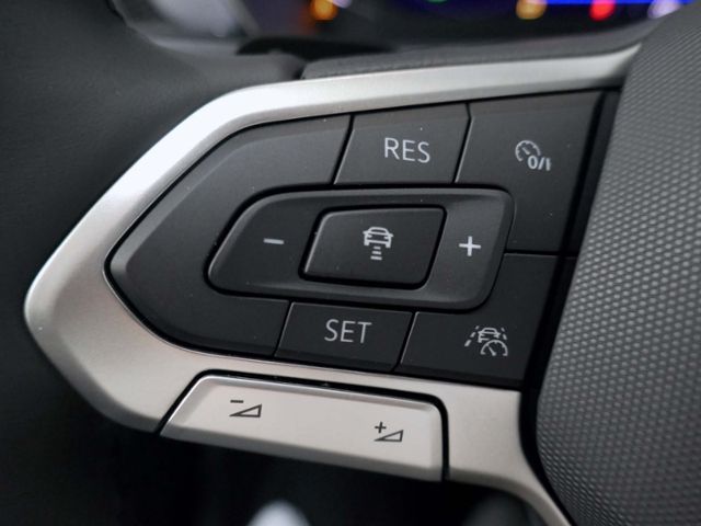 Fahrzeugabbildung Volkswagen T-Cross Style 1.0 TSI DSG | LED RFK ACC Navi