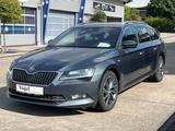 Skoda Superb Combi L&K 4x4 LEDER/NAVI/XENON/AHK/1.Hd! - Skoda Gebrauchtwagen in Aschaffenburg