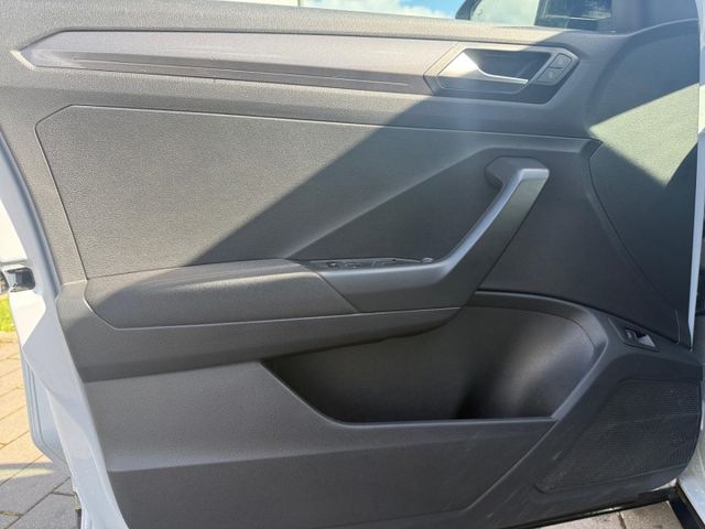 T-Roc IQ.DRIVE 1.6 TDI Navi ACC Apple CarPlay