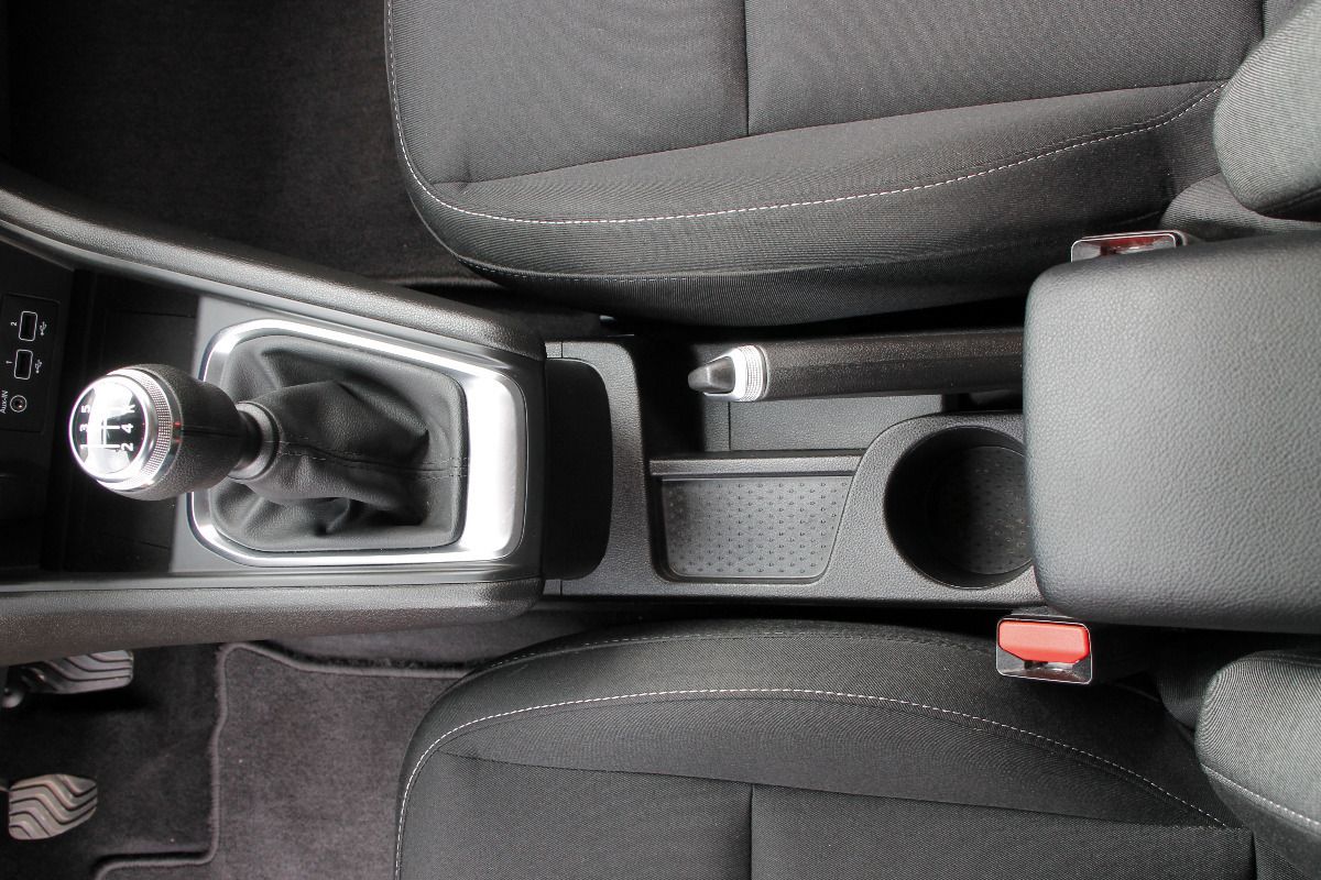 Fahrzeugabbildung Renault Captur EXPERIENCE TCe 100