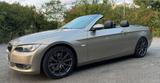 BMW E93 330i sehr gepflegtes Fzg. Vollauss... - BMW 330 aus 2009: 330i