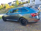 Skoda Superb 2.0 TDI SCR 140kW Style Combi Style - Skoda Superb aus 2016 mit Diesel-Antrieb: Kombi, 2.0