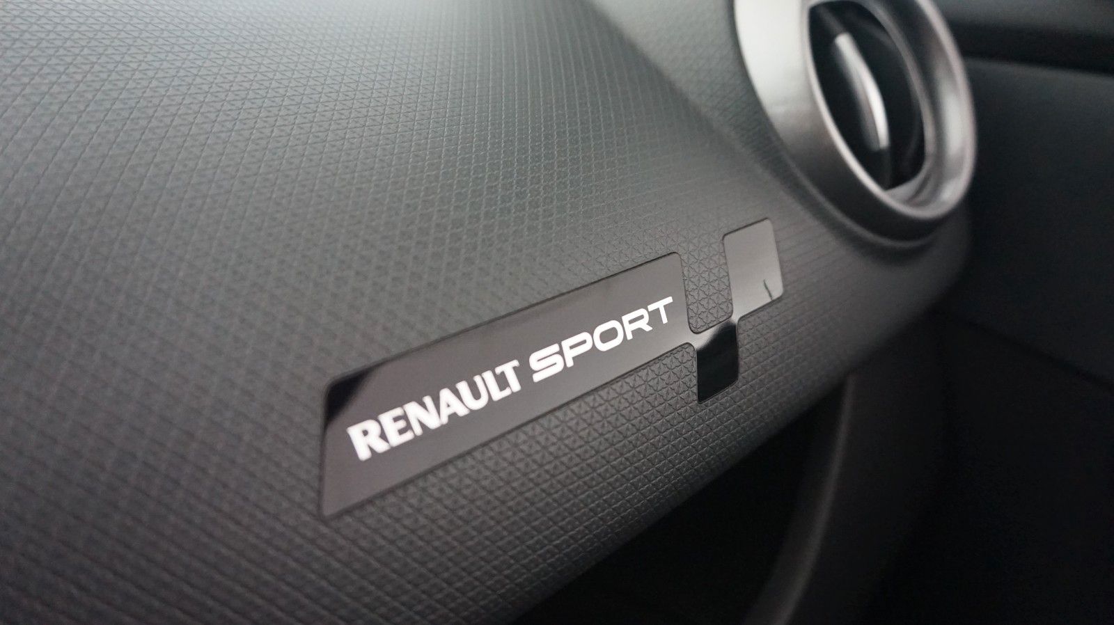 Fahrzeugabbildung Renault Clio IV Grandtour GT