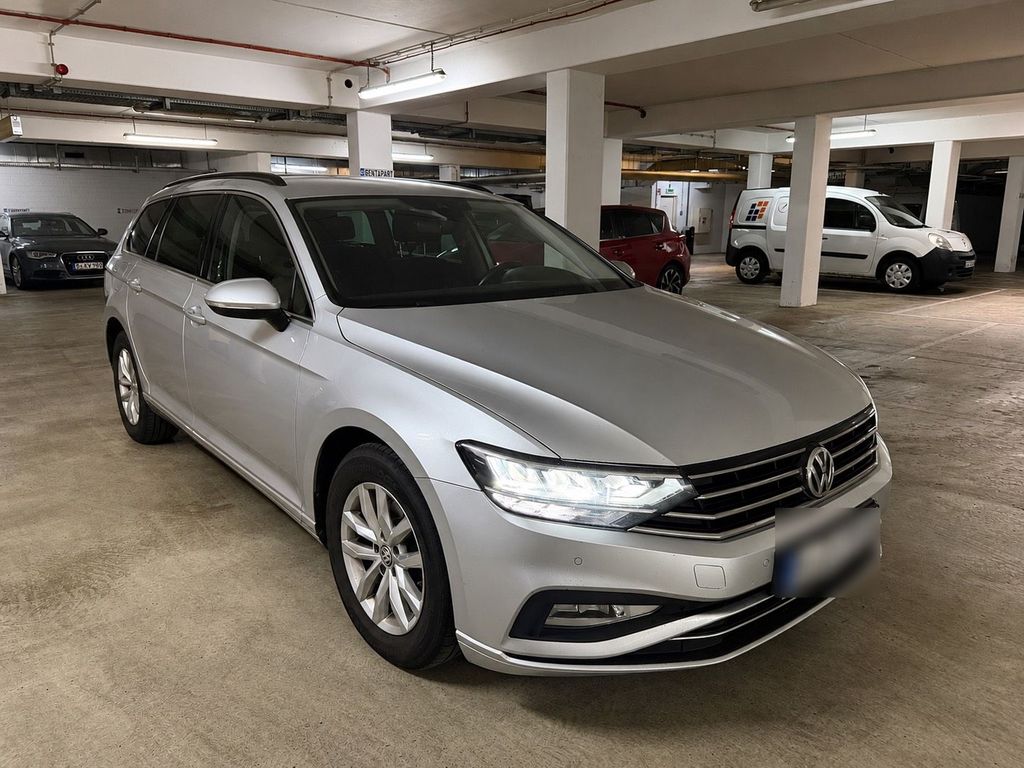 Image of Volkswagen Passat Variant