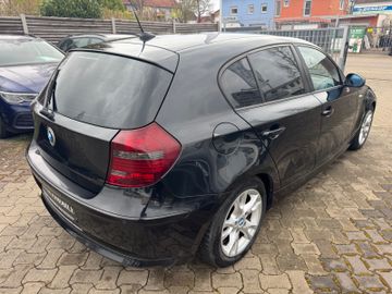 BMW 118 - 4