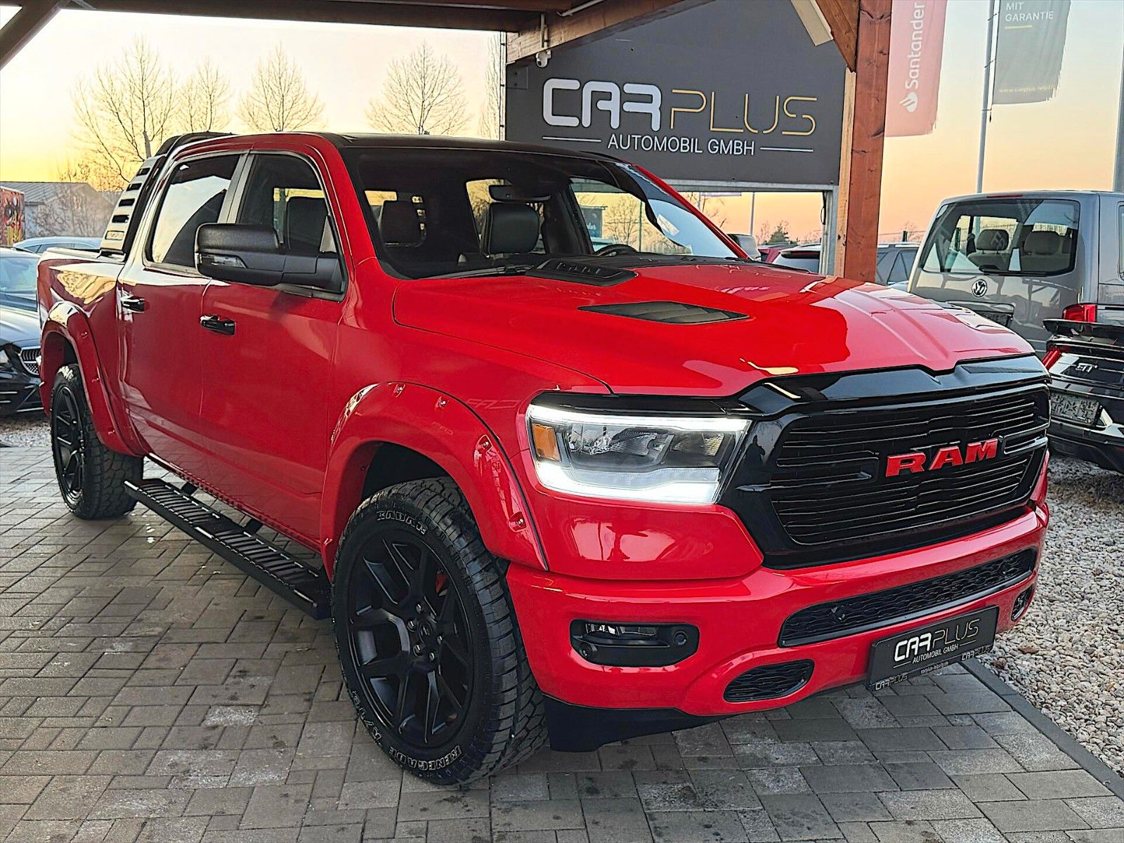 Fahrzeugabbildung Dodge RAM 5.7 V8 HEMI LARAMIE RedDevil 4x4 eTorq Tesla