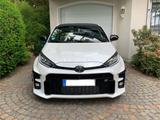 Toyota Yaris 1.6-l-Turbo GR High-Performance-Paket 2.Hd - Toyota Yaris mit Benzin-Antrieb: GR