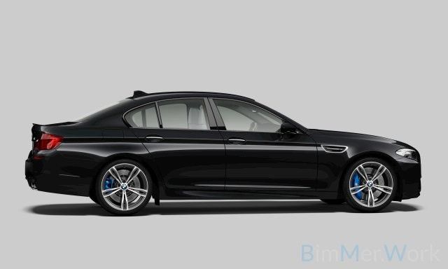 BMW M5 2011