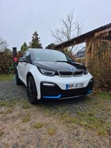 BMW i3s (120 Ah), 135kW s mit Batteriezertifikat - BMW i3 von privat