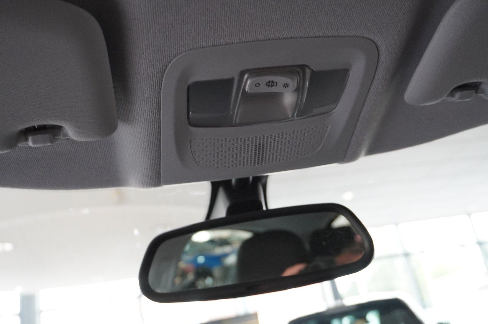 Fahrzeugabbildung Peugeot 208 LIM. 1.2 ACTIVE NAVI/LED/KLIMA/SHZ/PDC/TEMP