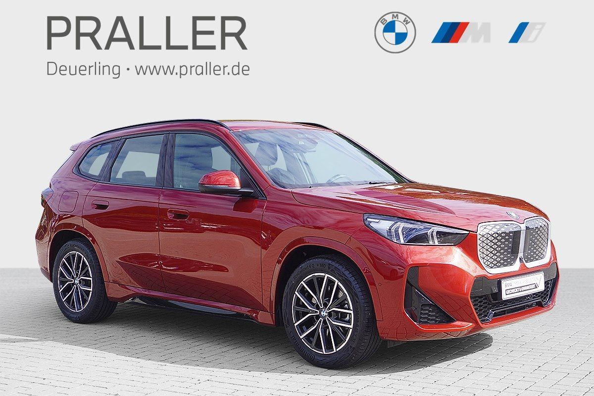 BMW iX1 xDrive30 M Sport HeadUp AHK eSitze ACC 360Ka foto 4