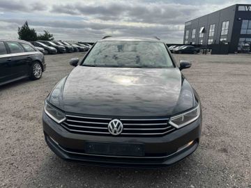Volkswagen Passat Variant - 3