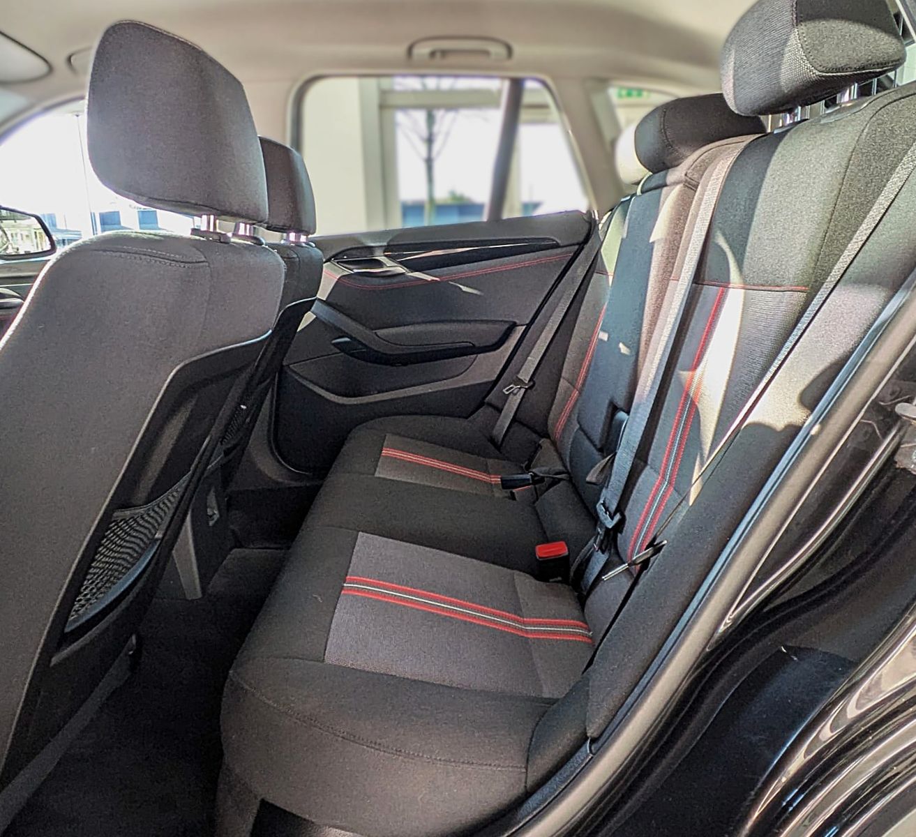 Fahrzeugabbildung BMW X1 25 d xDrive SPORT NAVI XENON H/K SOUND AHK