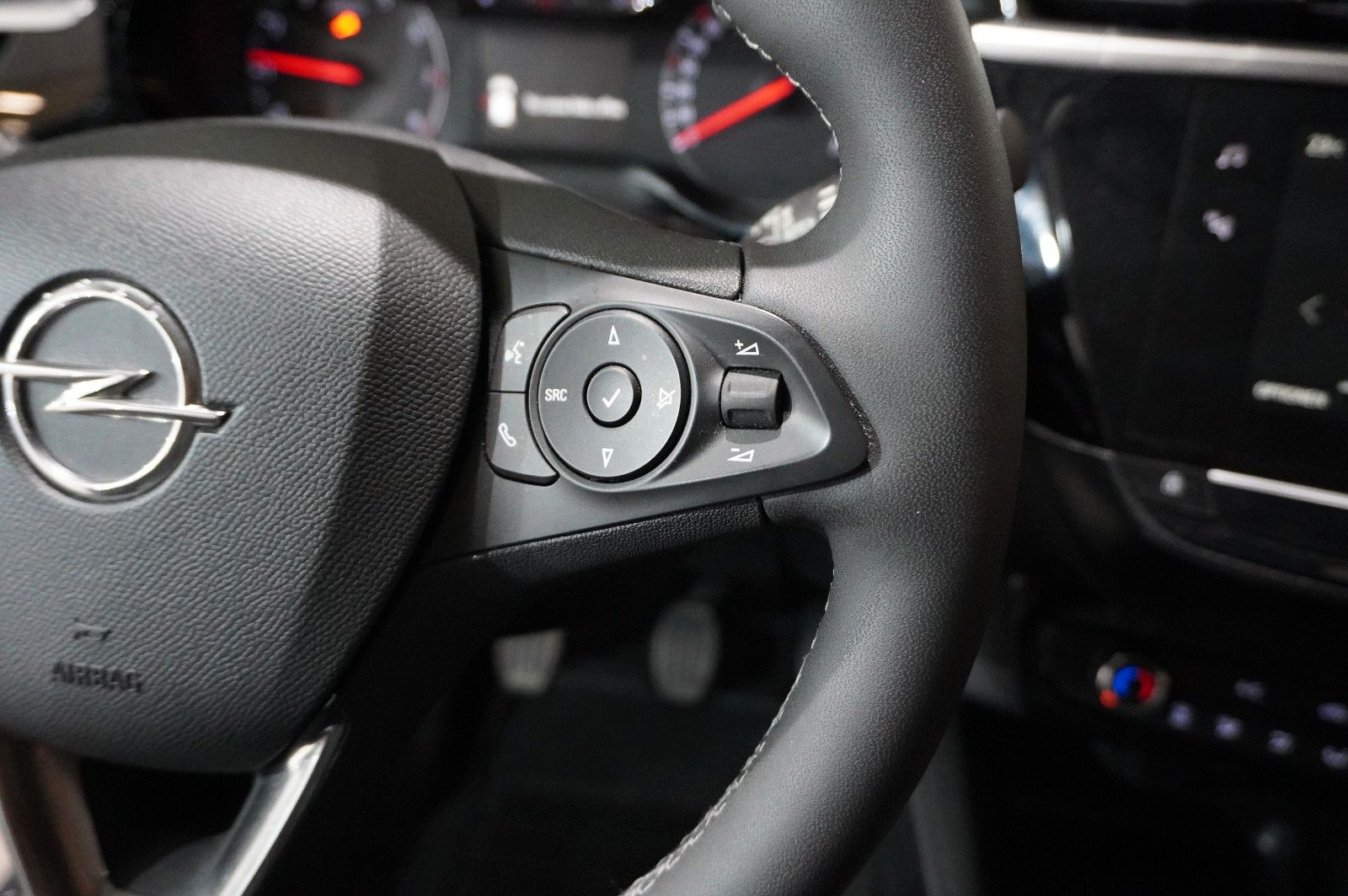 Fahrzeugabbildung Opel Corsa F 1.2 ELEGANCE NAVI/LED/KAMERA/SPORT/DAB+