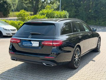 Mercedes E 200 - 11